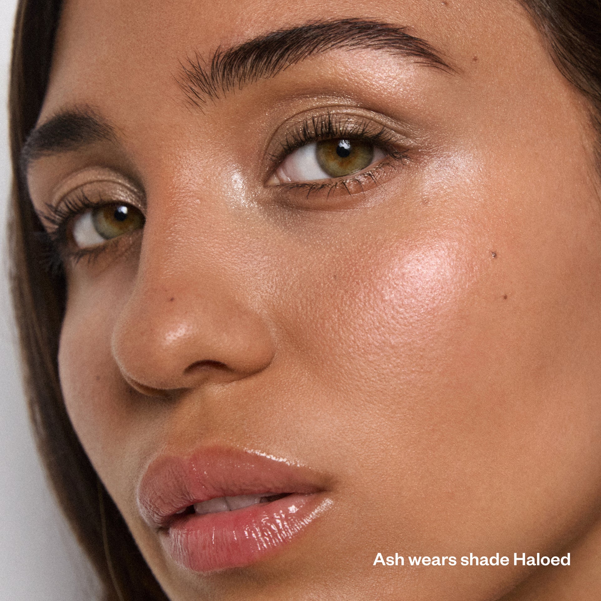 Model wearing Shiny Objects in Haloed